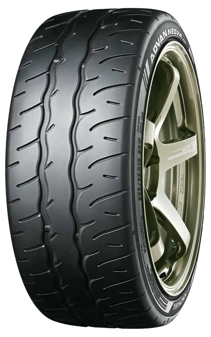 YOKOHAMA AD09 265/35 R18 97W XL