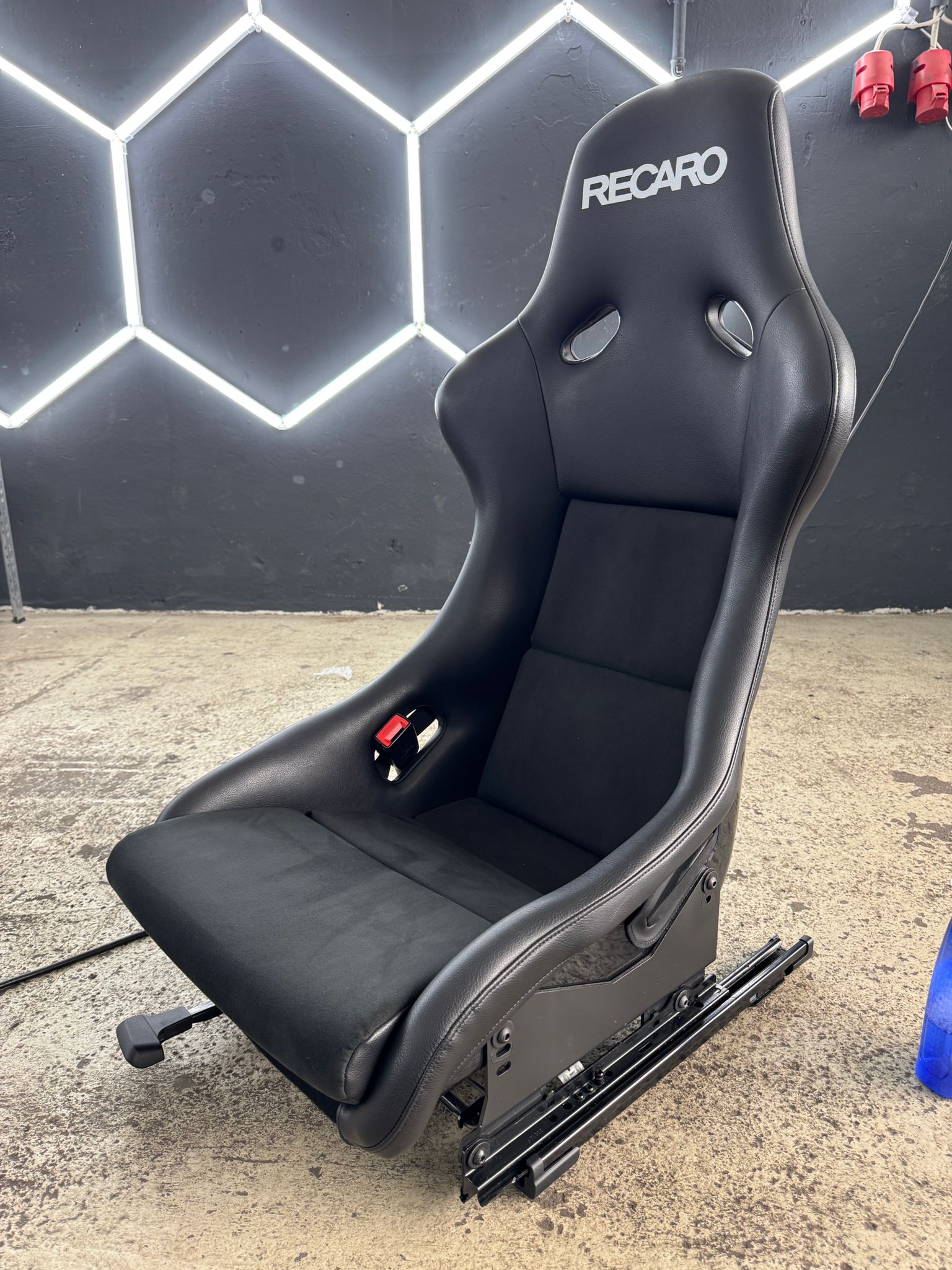 Recaro Pole Position schwarz mit ABE